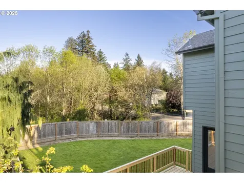 8401 SW Cedarcrest Street Portland OR 97223