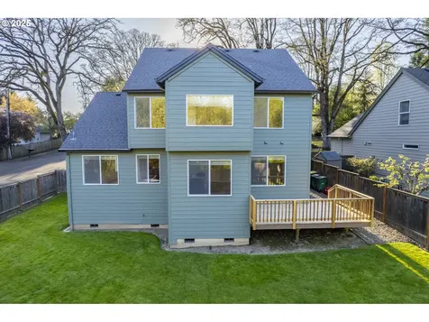 8401 SW Cedarcrest Street Portland OR 97223