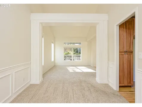 8401 SW Cedarcrest Street Portland OR 97223
