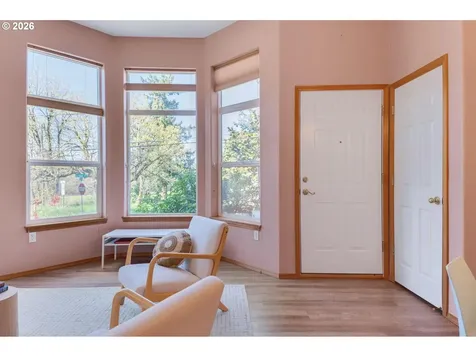 10324 NE Fargo Street Portland OR 97220
