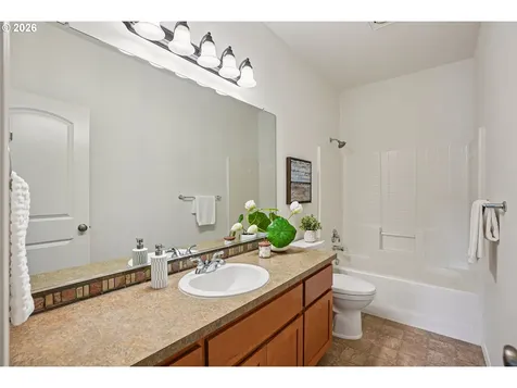 2210 NE 177th Avenue Vancouver WA 98684