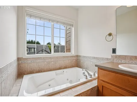 2210 NE 177th Avenue Vancouver WA 98684