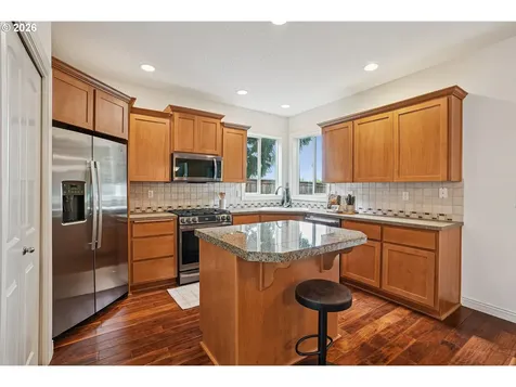 2210 NE 177th Avenue Vancouver WA 98684