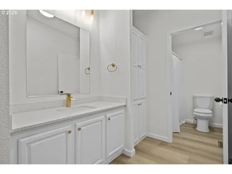 20983 Brentwood Court Donald OR 97020