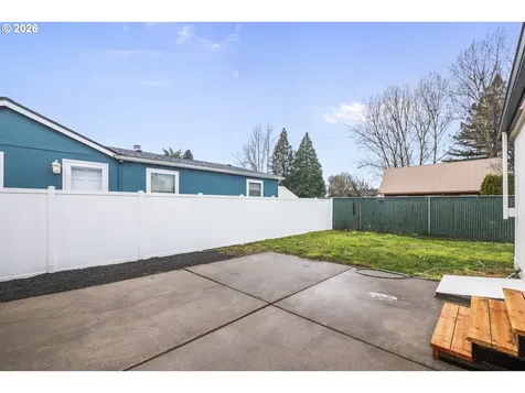 20983 Brentwood Court Donald OR 97020