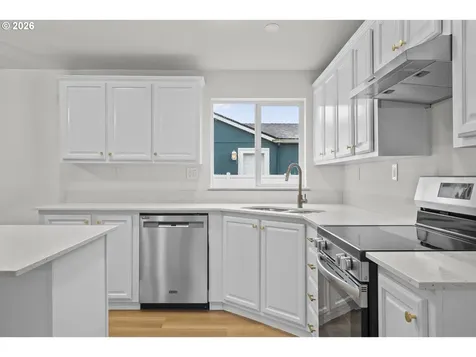 20983 Brentwood Court Donald OR 97020