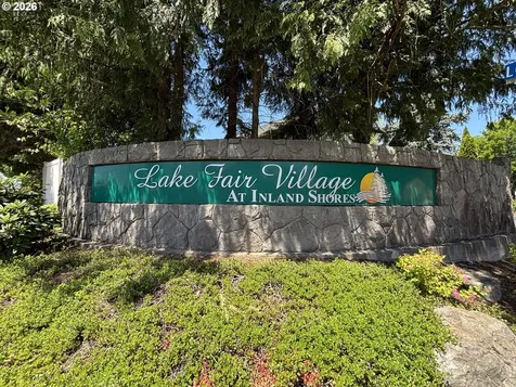 542 Lakefair Place N Keizer OR 97303