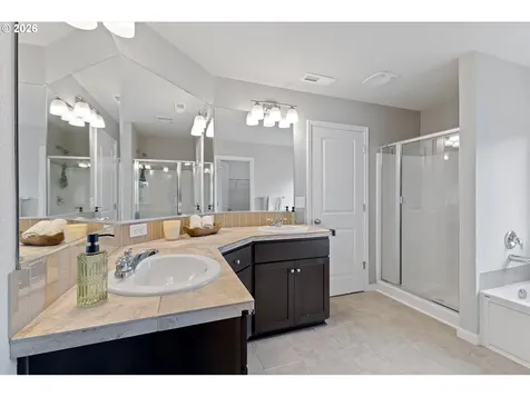 3718 NE Kingbird Street Camas WA 98607