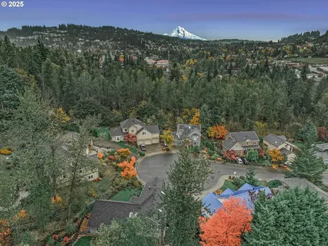 11484 SE Idyllwild Court Clackamas OR 97015