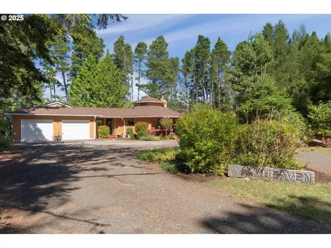 1807 243rd Lane Ocean Park WA 98640
