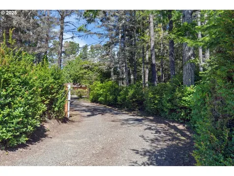1807 243rd Lane Ocean Park WA 98640