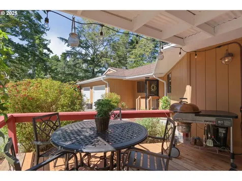 1807 243rd Lane Ocean Park WA 98640