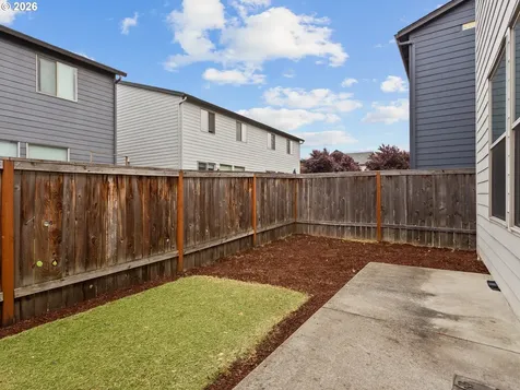 12209 NE 115th Street Vancouver WA 98682