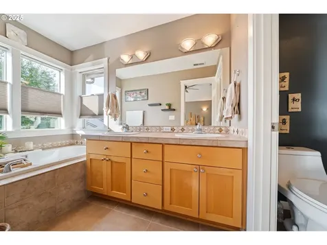 4911 NE 109th Street Vancouver WA 98686