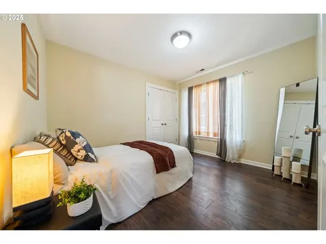 4911 NE 109th Street Vancouver WA 98686