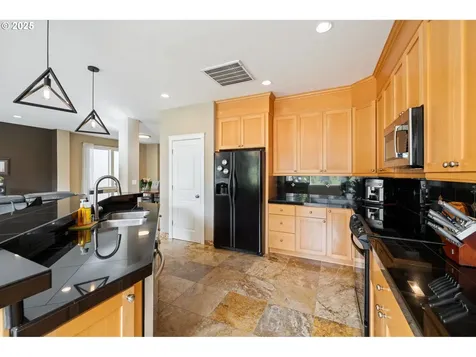 4911 NE 109th Street Vancouver WA 98686