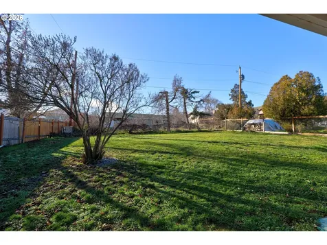 1012 Whitman Court The Dalles OR 97058