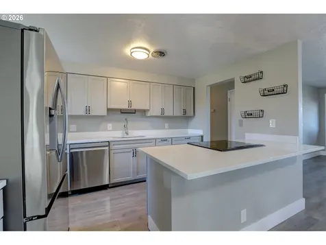 1012 Whitman Court The Dalles OR 97058