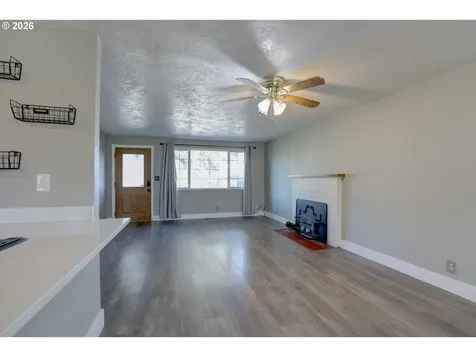 1012 Whitman Court The Dalles OR 97058