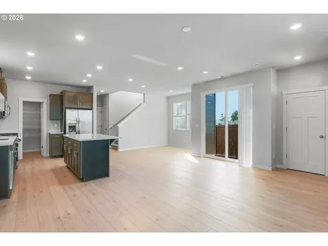 955 Legacy Street Eugene OR 97402