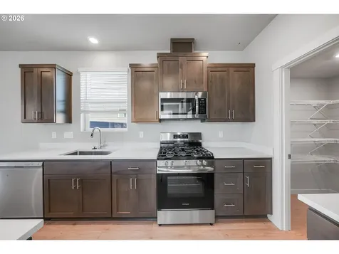 955 Legacy Street Eugene OR 97402