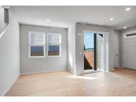 955 Legacy Street Eugene OR 97402