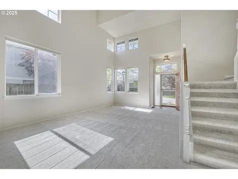 983 NE Rogahn Street Hillsboro OR 97124