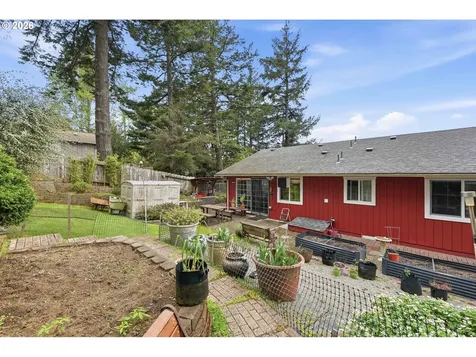 425 Radar Road Coos Bay OR 97420