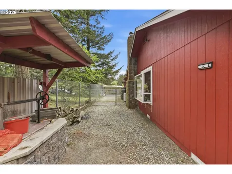425 Radar Road Coos Bay OR 97420