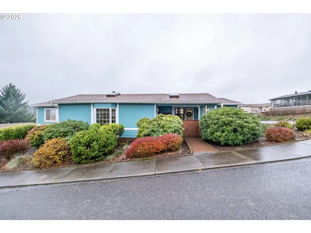 2120 Robins Lane SE Salem OR 97306
