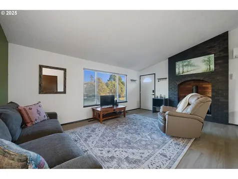 8630 Bewley Street Bay City OR 97107