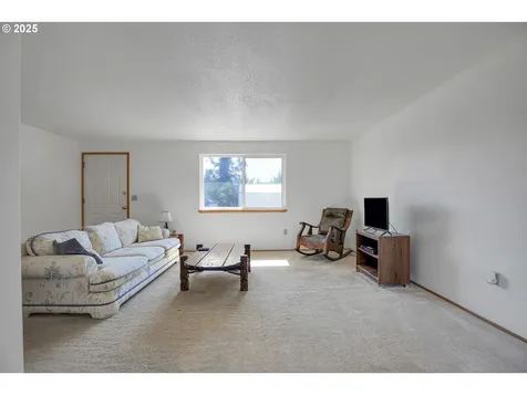 441 NW 15th Avenue Camas WA 98607