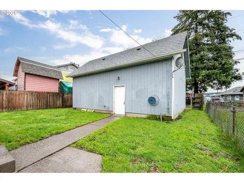 316 15th Avenue Longview WA 98632