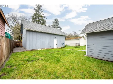 316 15th Avenue Longview WA 98632