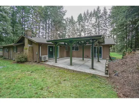 2610 Lewis River Road Woodland WA 98674