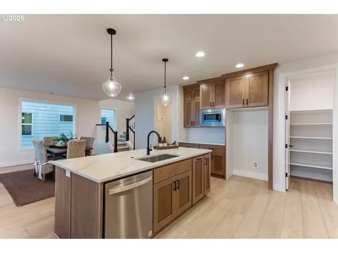 15104 SW Deepbrook Lane Portland OR 97224
