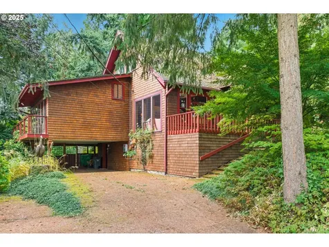 8023 SW 31st Avenue Portland OR 97219