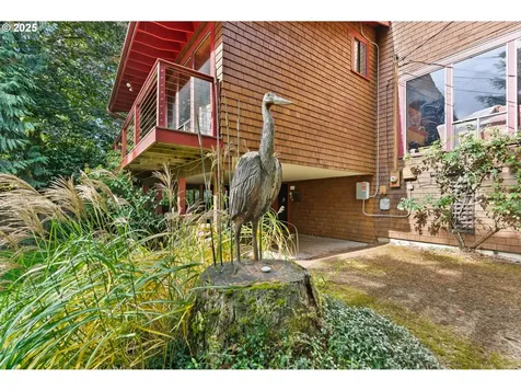 8023 SW 31st Avenue Portland OR 97219