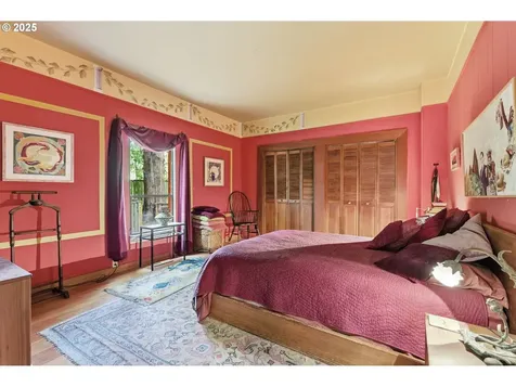 8023 SW 31st Avenue Portland OR 97219