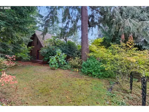 8023 SW 31st Avenue Portland OR 97219