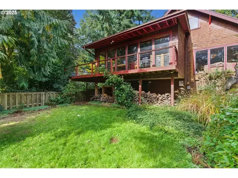8023 SW 31st Avenue Portland OR 97219