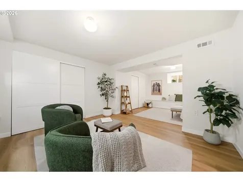 6221 SE 83rd Avenue Portland OR 97266