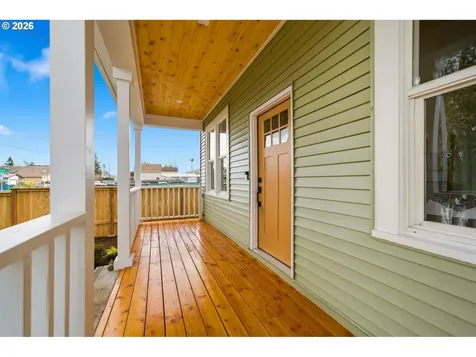 6221 SE 83rd Avenue Portland OR 97266
