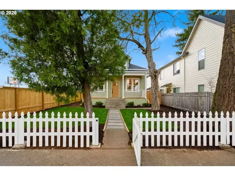 6221 SE 83rd Avenue Portland OR 97266