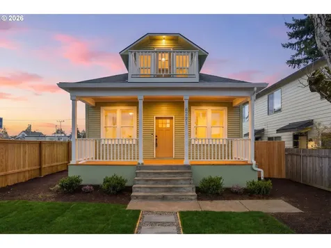 6221 SE 83rd Avenue Portland OR 97266