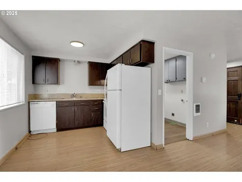 522 River Loop 2 Eugene OR 97404