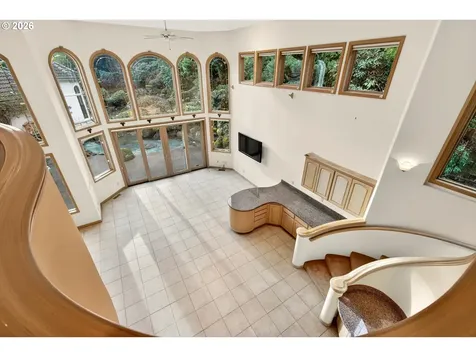 2480 Marylshire Lane Lake Oswego OR 97034