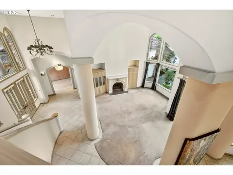 2480 Marylshire Lane Lake Oswego OR 97034