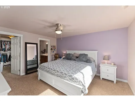 890 SE Thompson Avenue Winston OR 97496