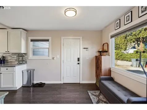 550 Madrona Avenue Salem OR 97302